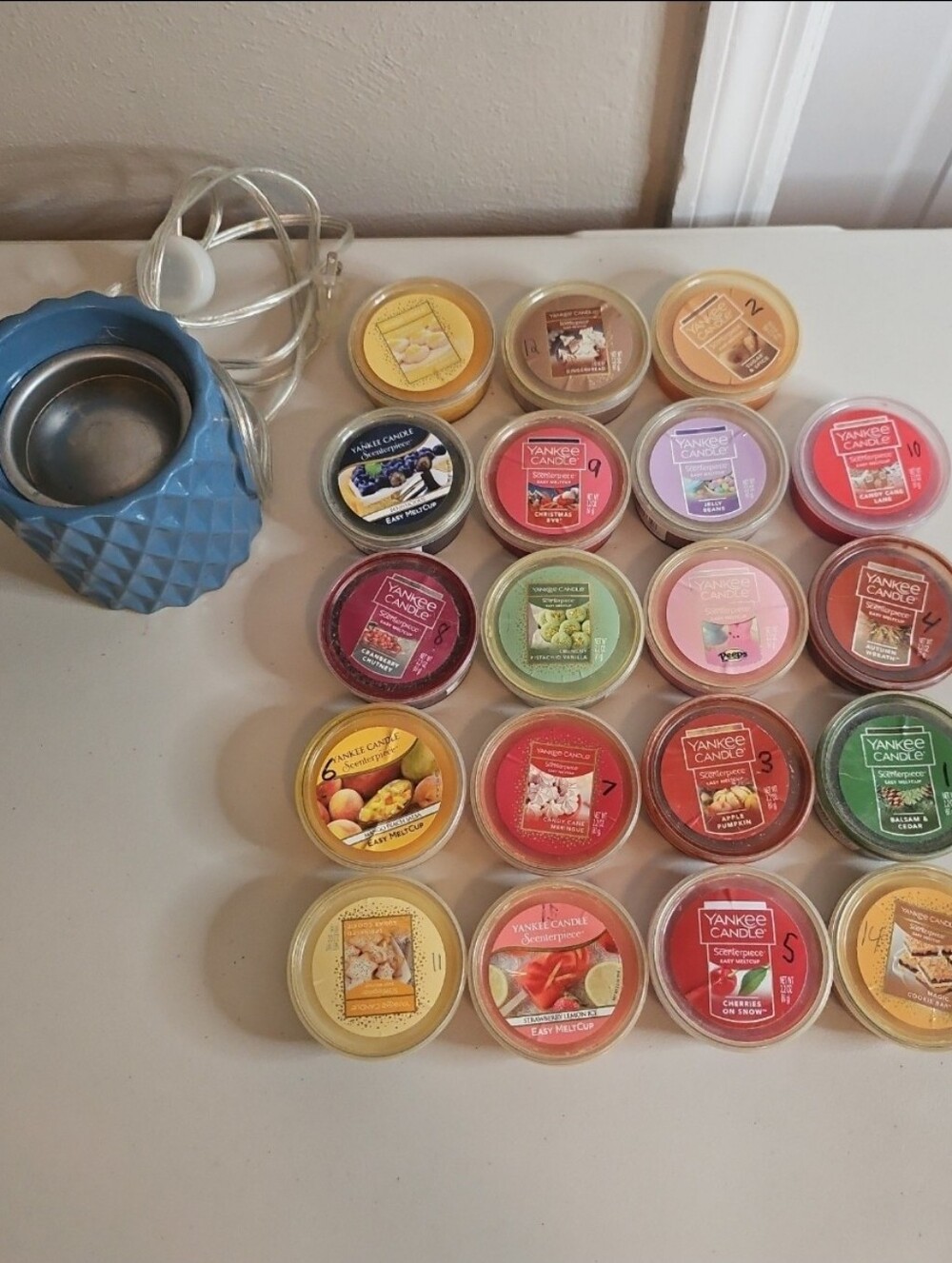 Yankee Candle ScenterPiece Warmer and 19 Scents Bundle
